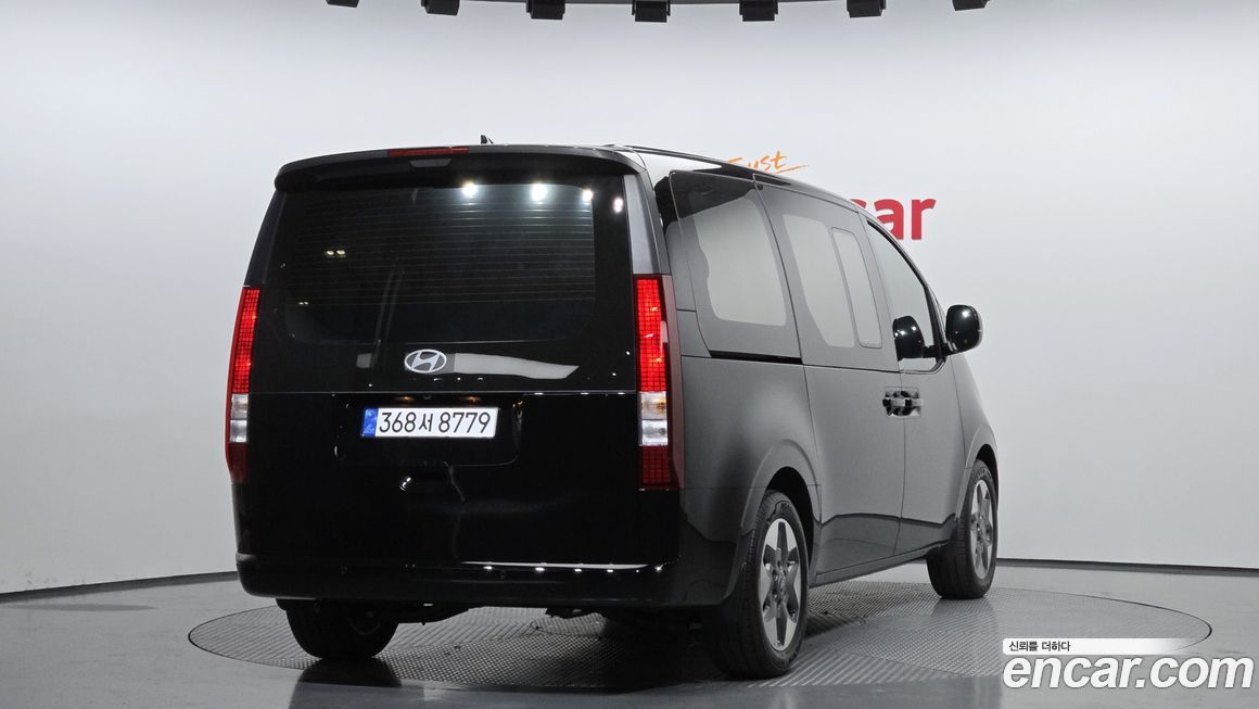 Hyundai Staria 2026