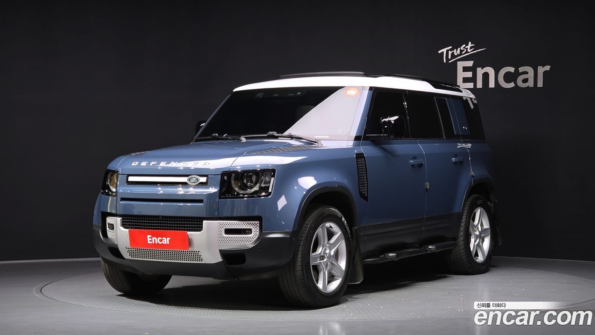 Land Rover Defender 2022