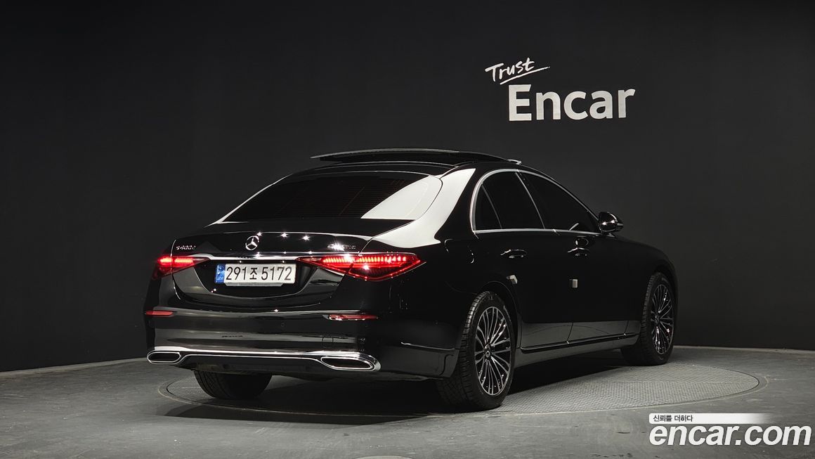 Mercedes-Benz S-Class 2022