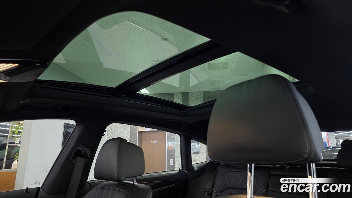 BMW Gran Turismo 2024