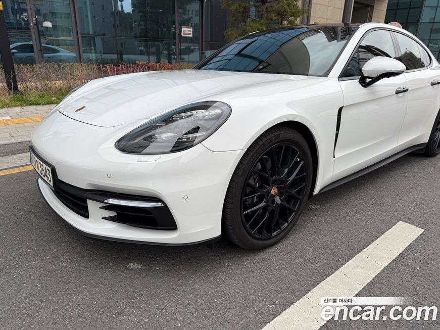 Porsche Panamera 2020