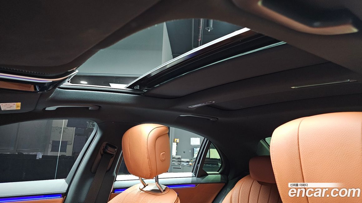 Mercedes-Benz S-Class 2022