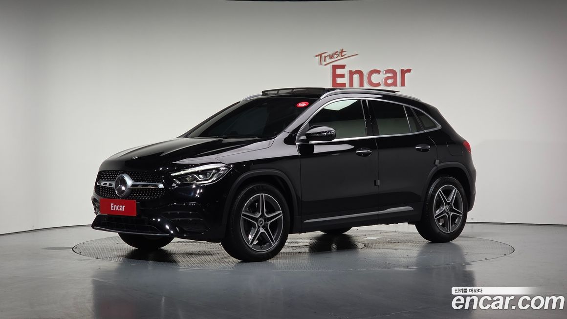 Mercedes-Benz GLA-Class 2020