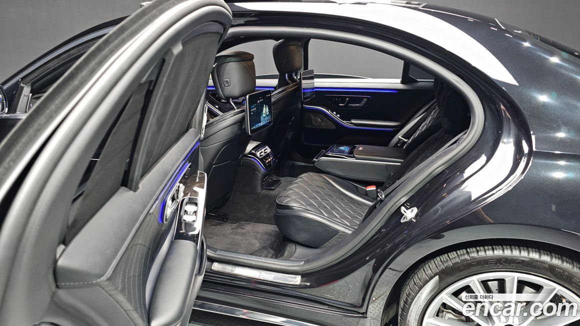 Mercedes-Benz S-Class 2022