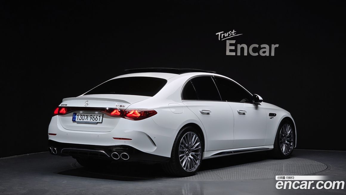 Mercedes-Benz E-Class 2025