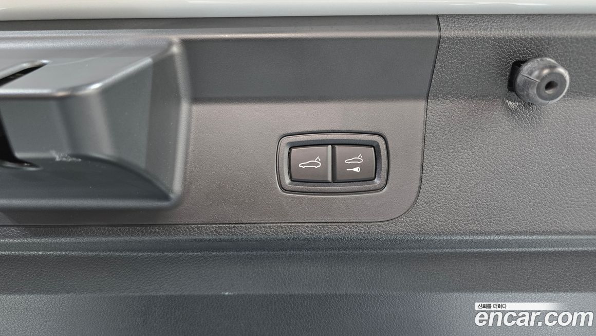 Porsche Panamera 2023