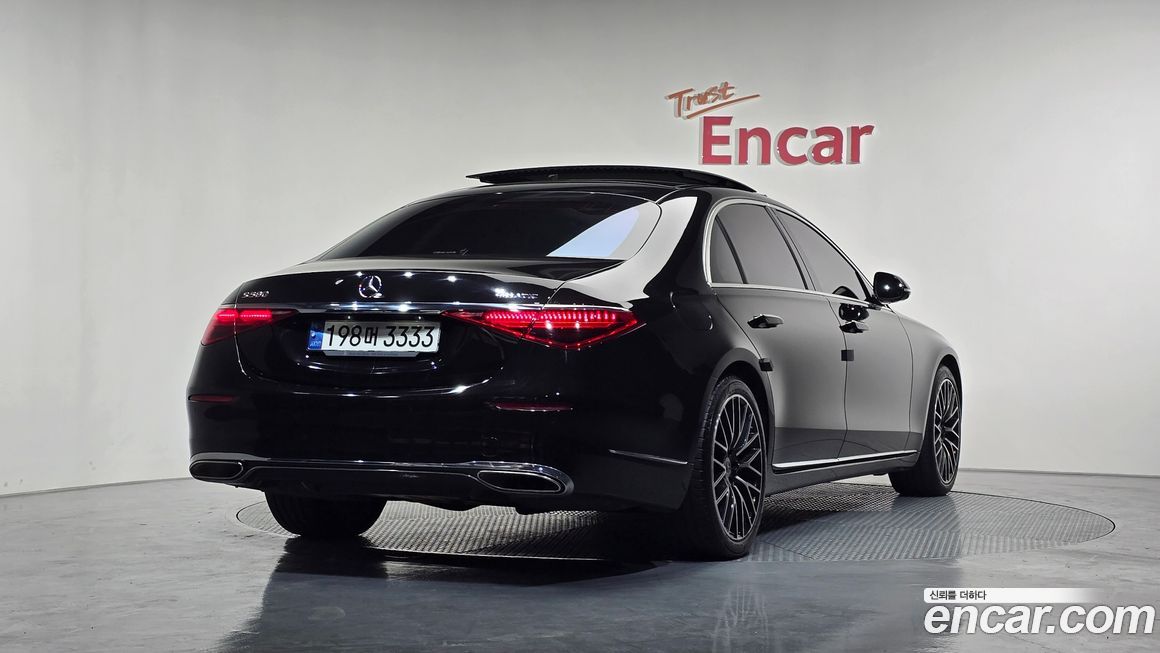 Mercedes-Benz S-Class 2022