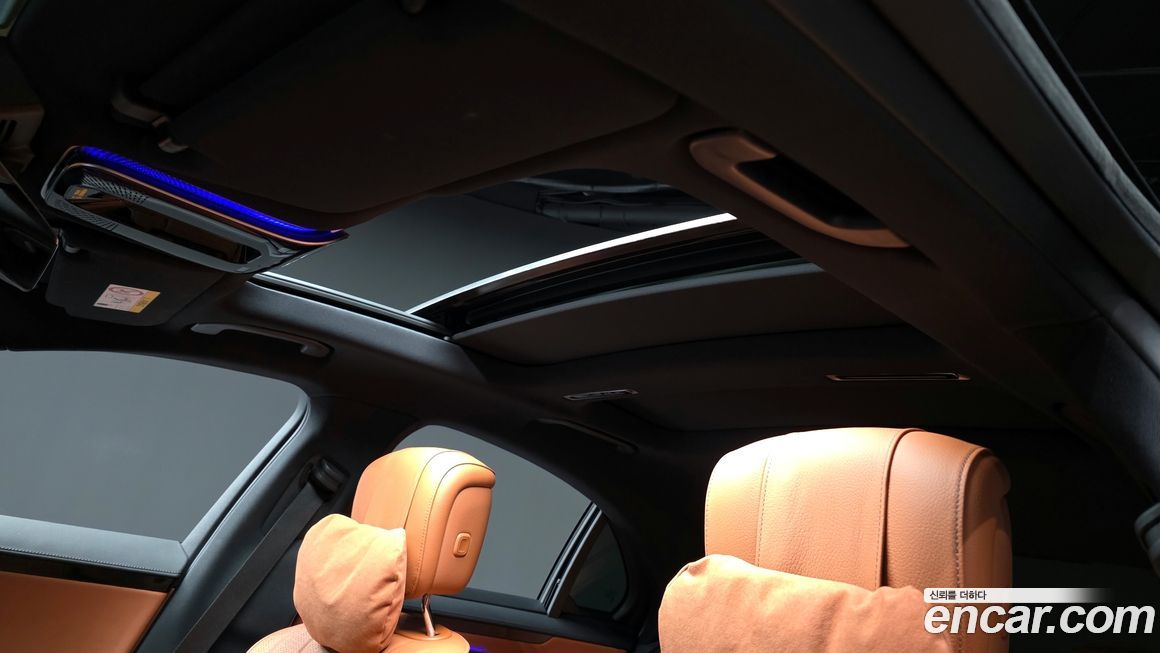 Mercedes-Benz S-Class 2025