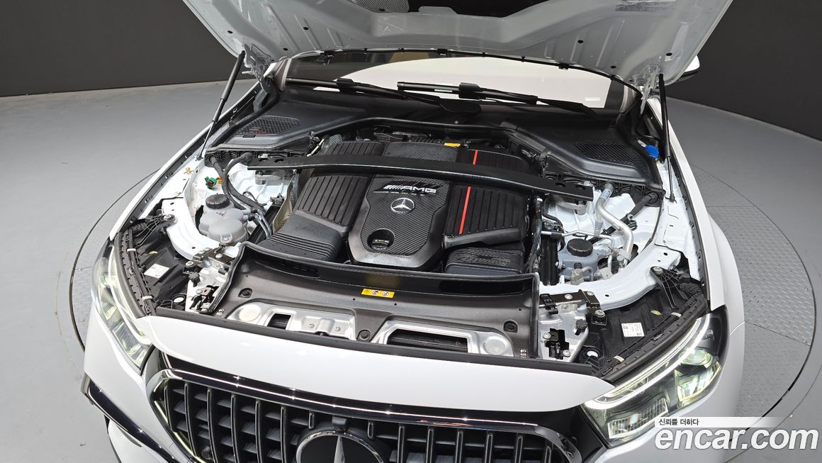 Mercedes-Benz E-Class 2025