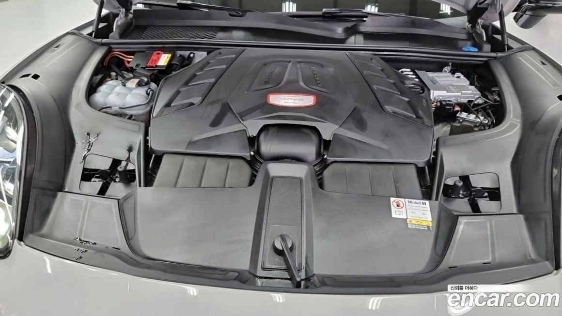 Porsche Cayenne 2023