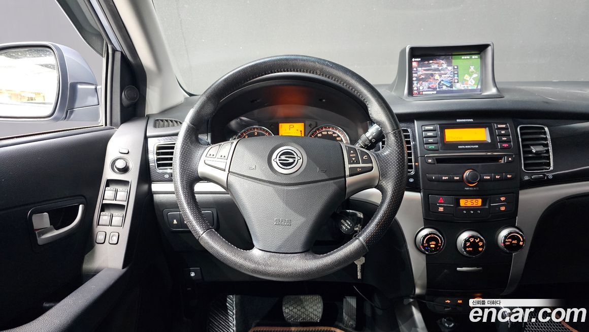 KG_Mobility_Ssangyong KORANDO 2013