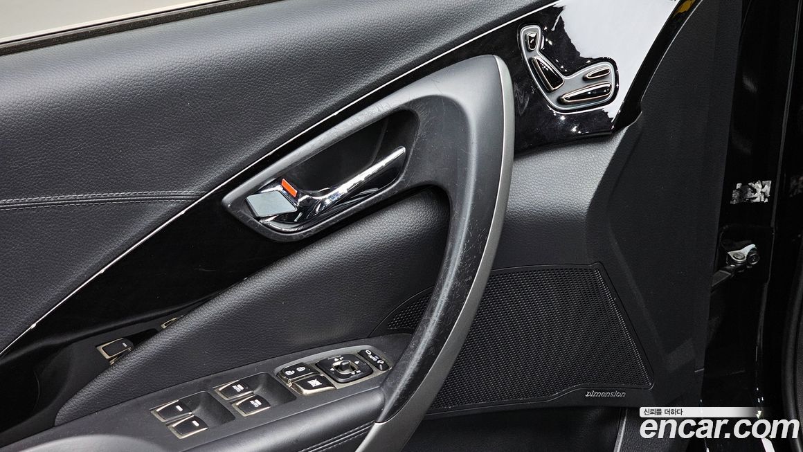 Hyundai Grandeur 2012