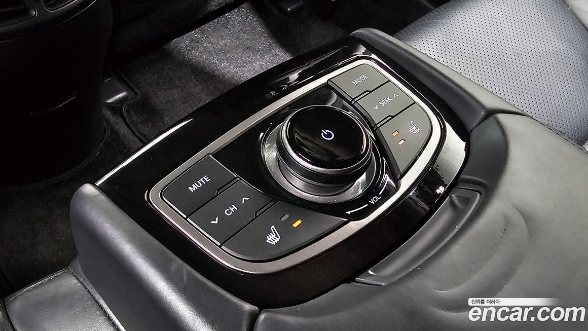 Hyundai Grandeur 2012