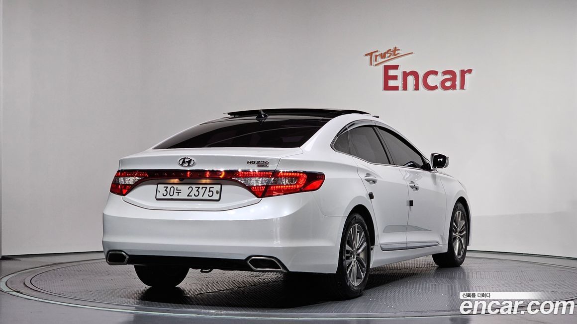 Hyundai Grandeur 2015