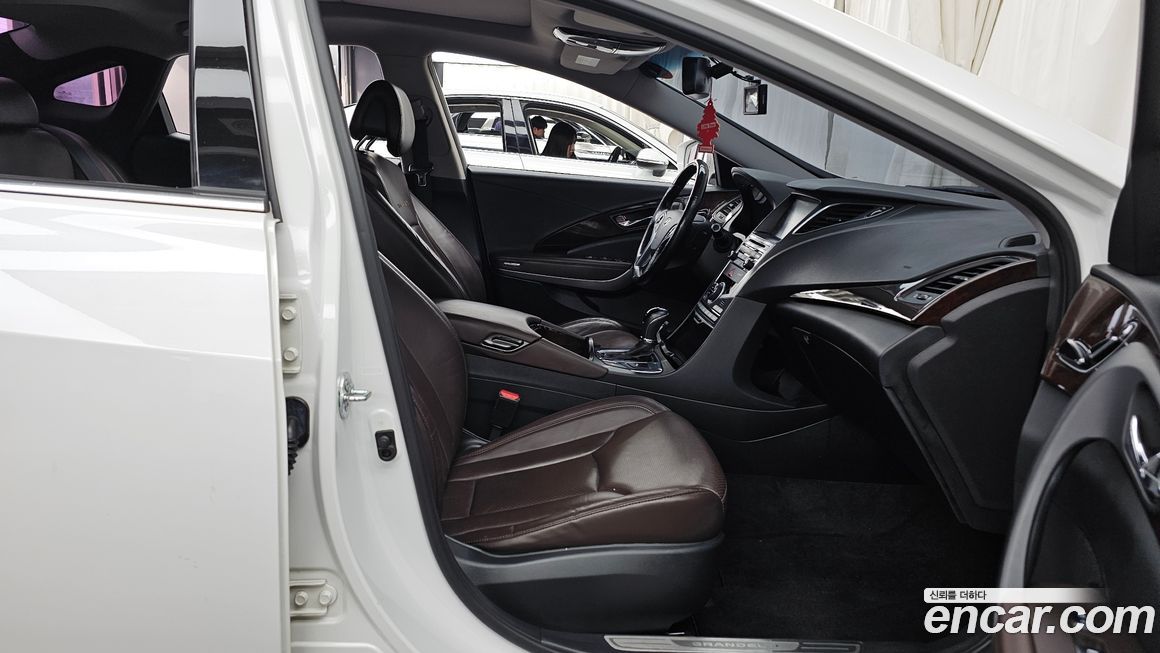Hyundai Grandeur 2015