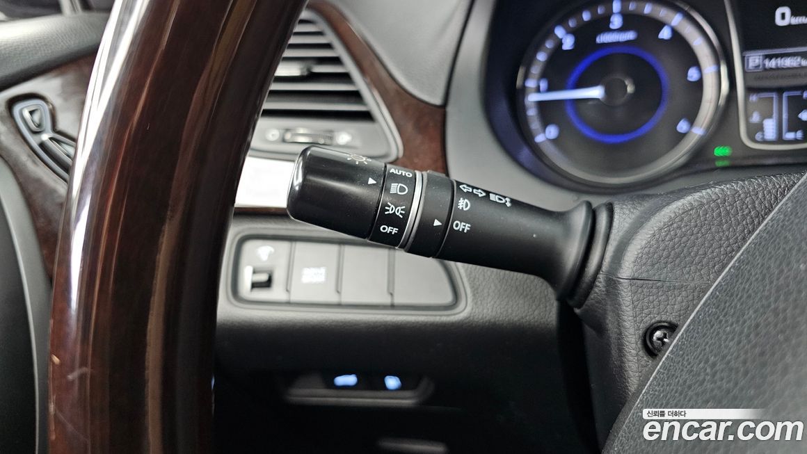 Hyundai Grandeur 2015