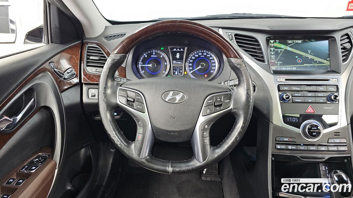 Hyundai Grandeur 2015