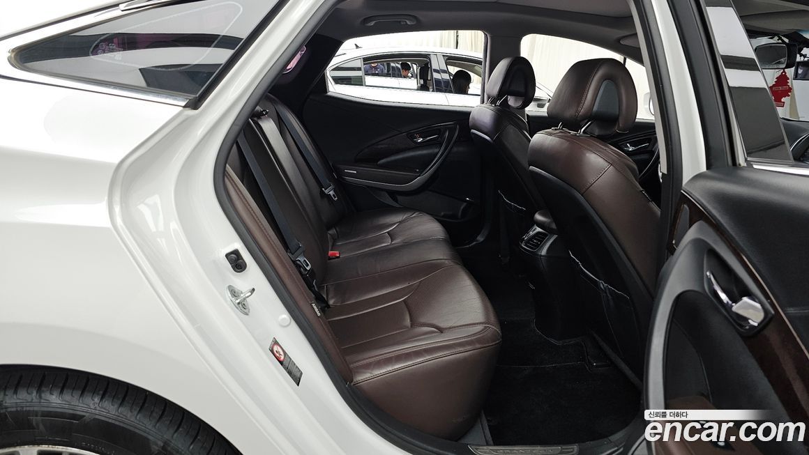 Hyundai Grandeur 2015