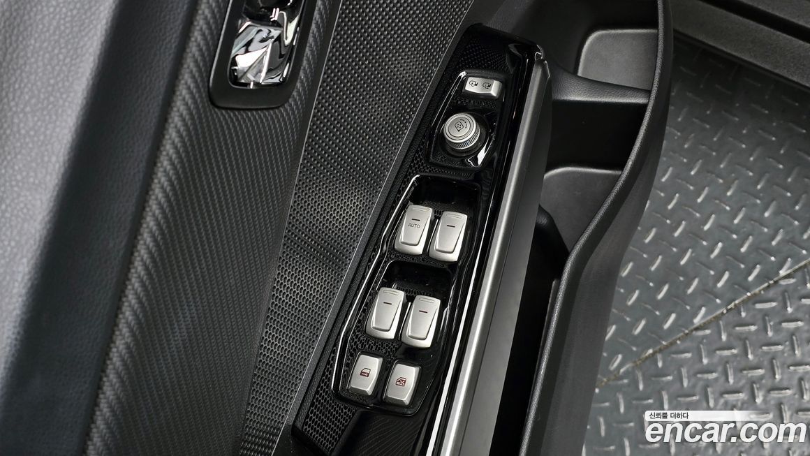 KG_Mobility_Ssangyong TIBOLI 2017