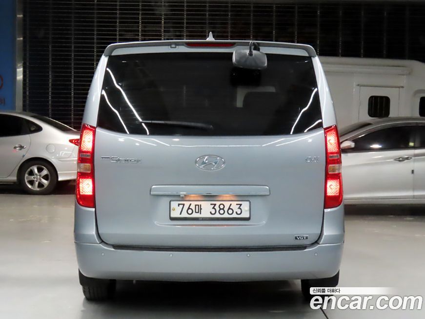 Hyundai Starex 2013