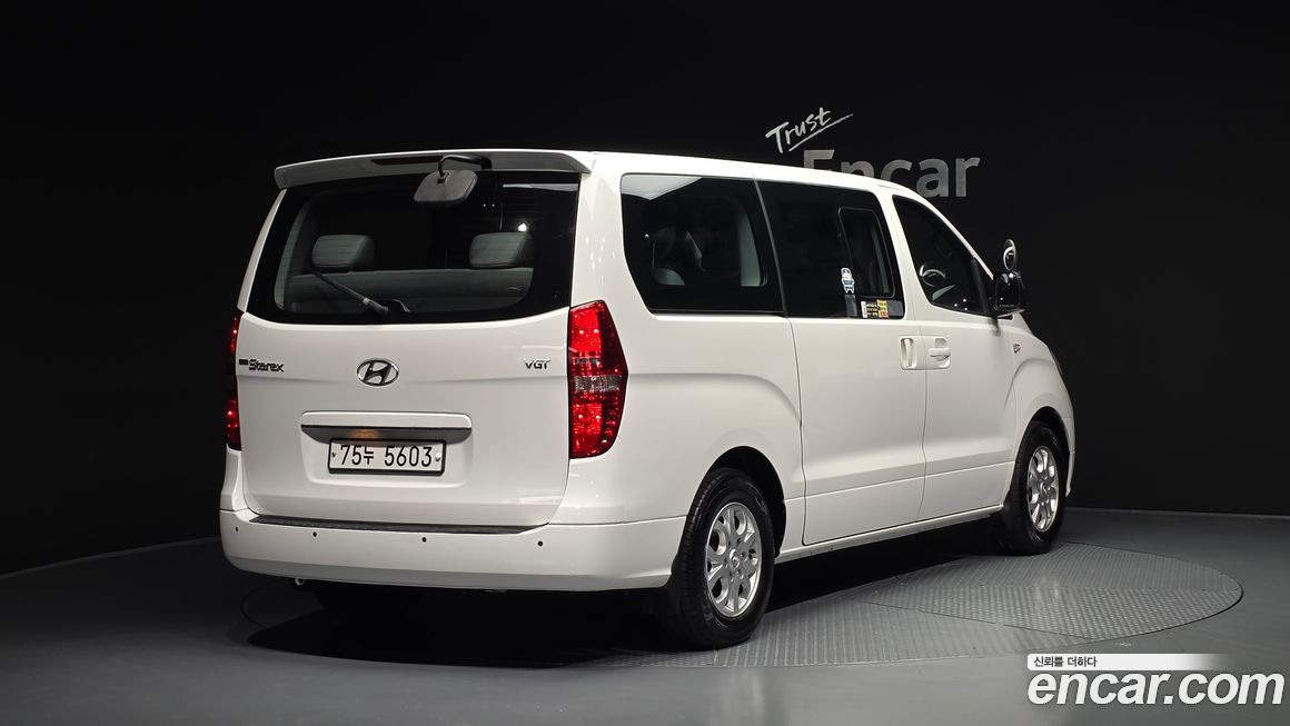 Hyundai Starex 2015