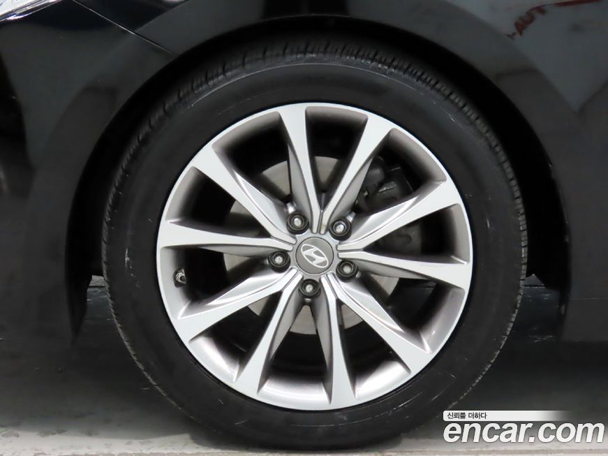 Hyundai Grandeur 2015