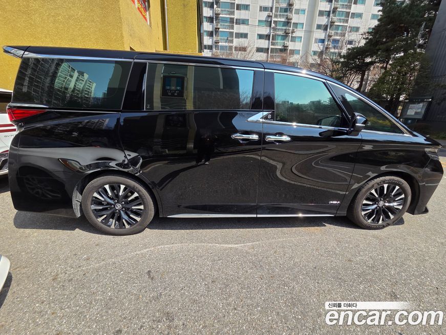 Toyota Alphard 2025