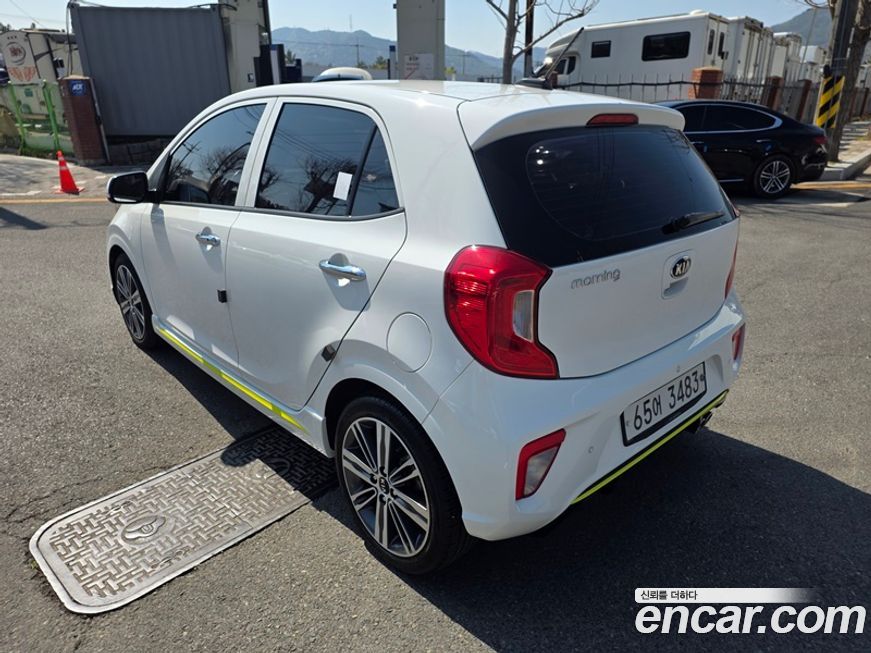Kia morning 2018