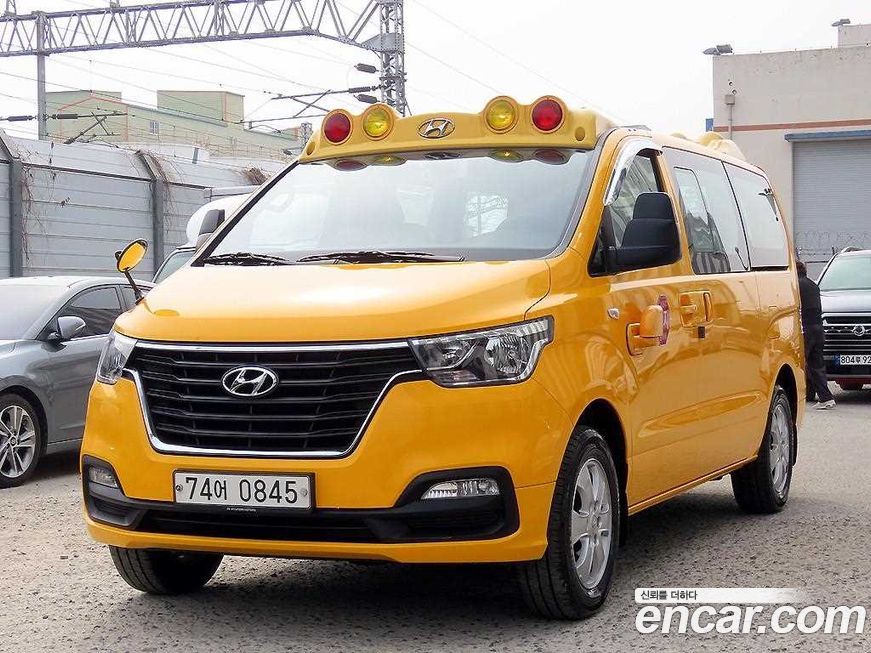 Hyundai Starex 2019