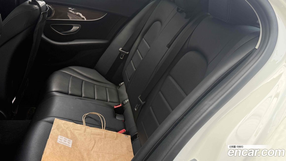 Mercedes-Benz C-Class 2016