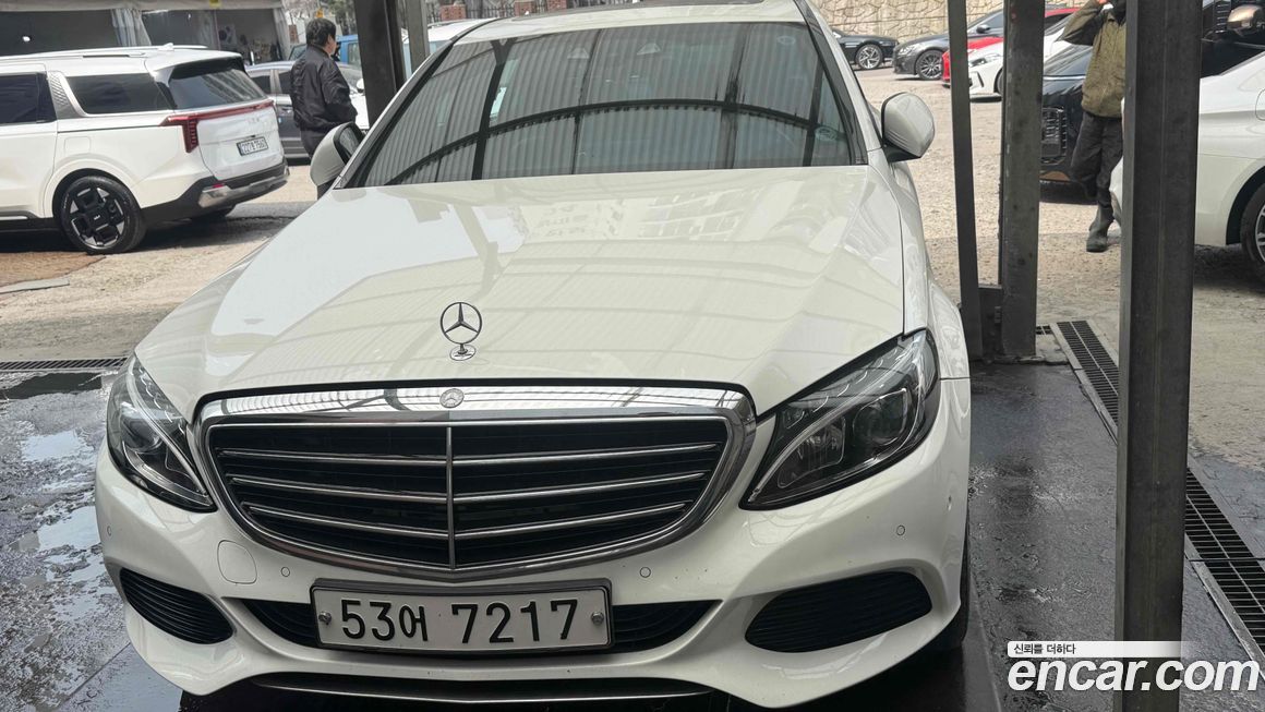 Mercedes-Benz C-Class 2016