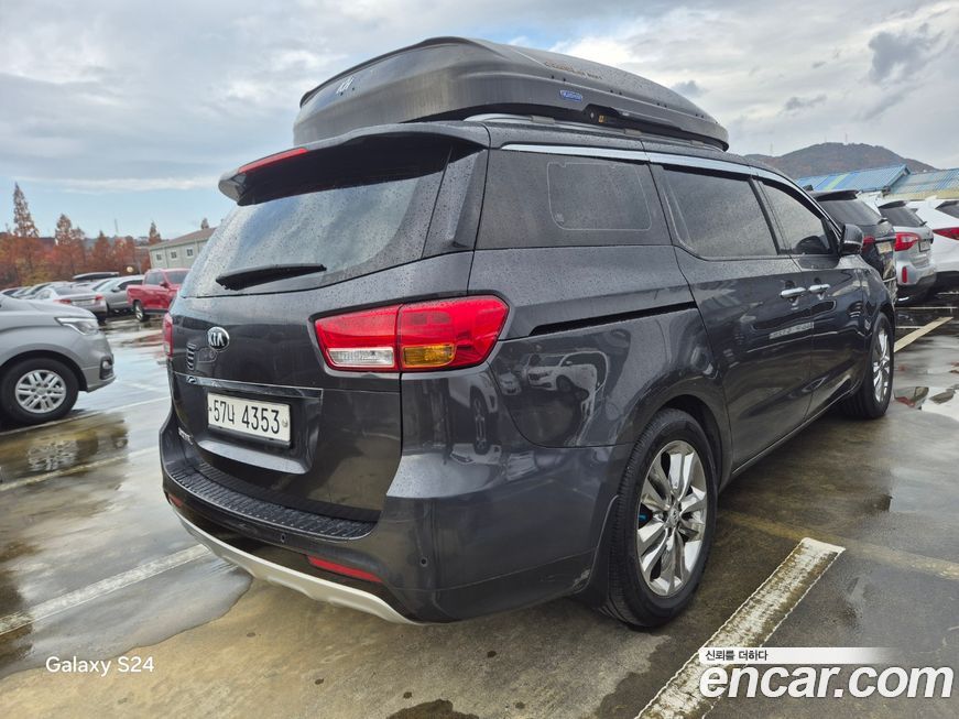 Kia Canival 2018