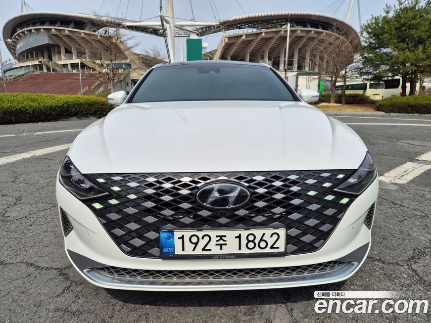 Hyundai Grandeur 2022