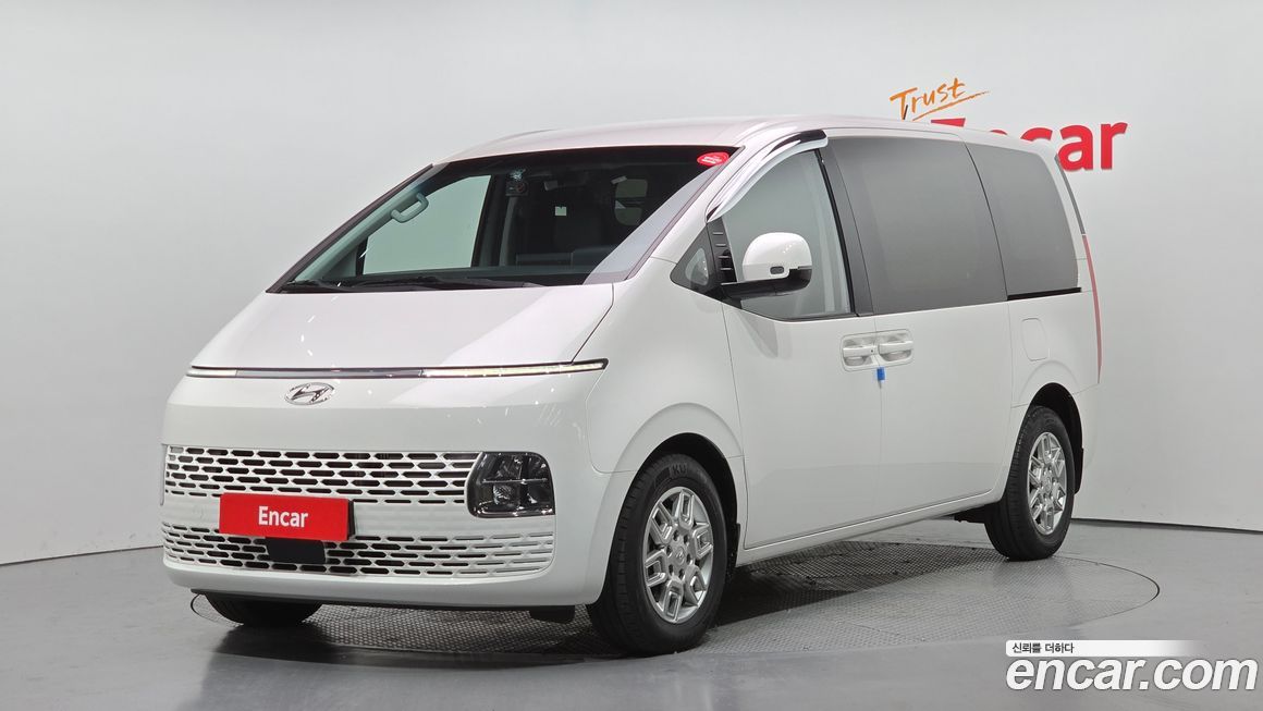 Hyundai Staria 2023