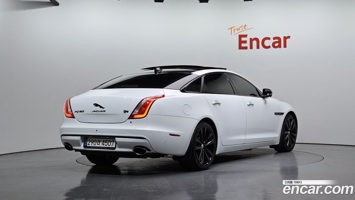 Jaguar XJ 2019
