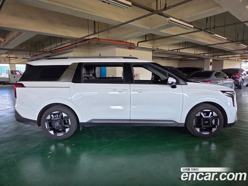 Kia Canival 2025