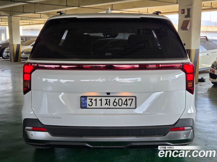 Kia Canival 2025