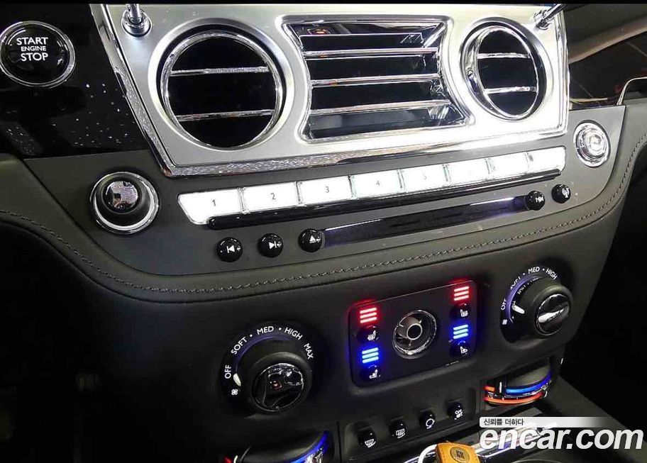 Rolls-Royce Wraith 2016