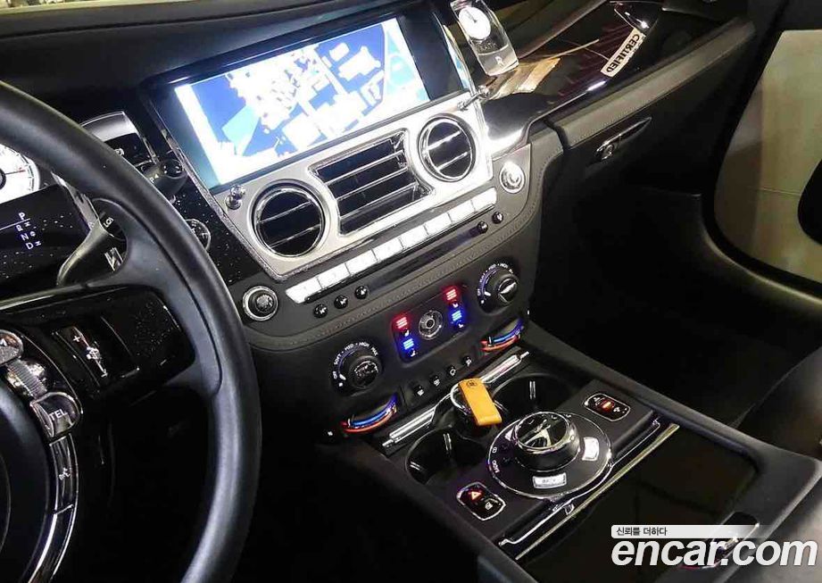 Rolls-Royce Wraith 2016