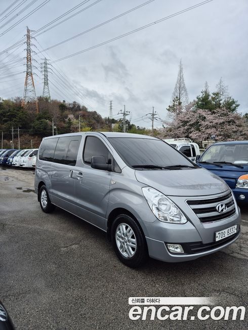 Hyundai Starex 2016