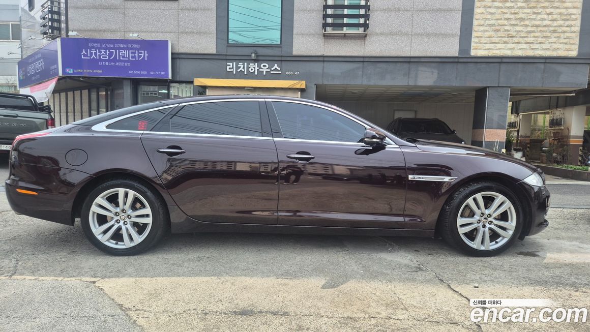 Jaguar XJ 2013