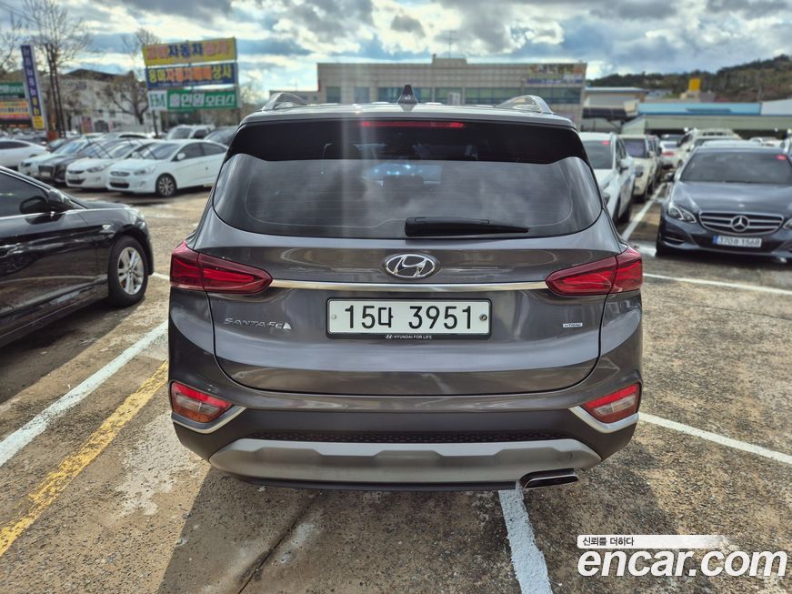 Hyundai Santafe 2020