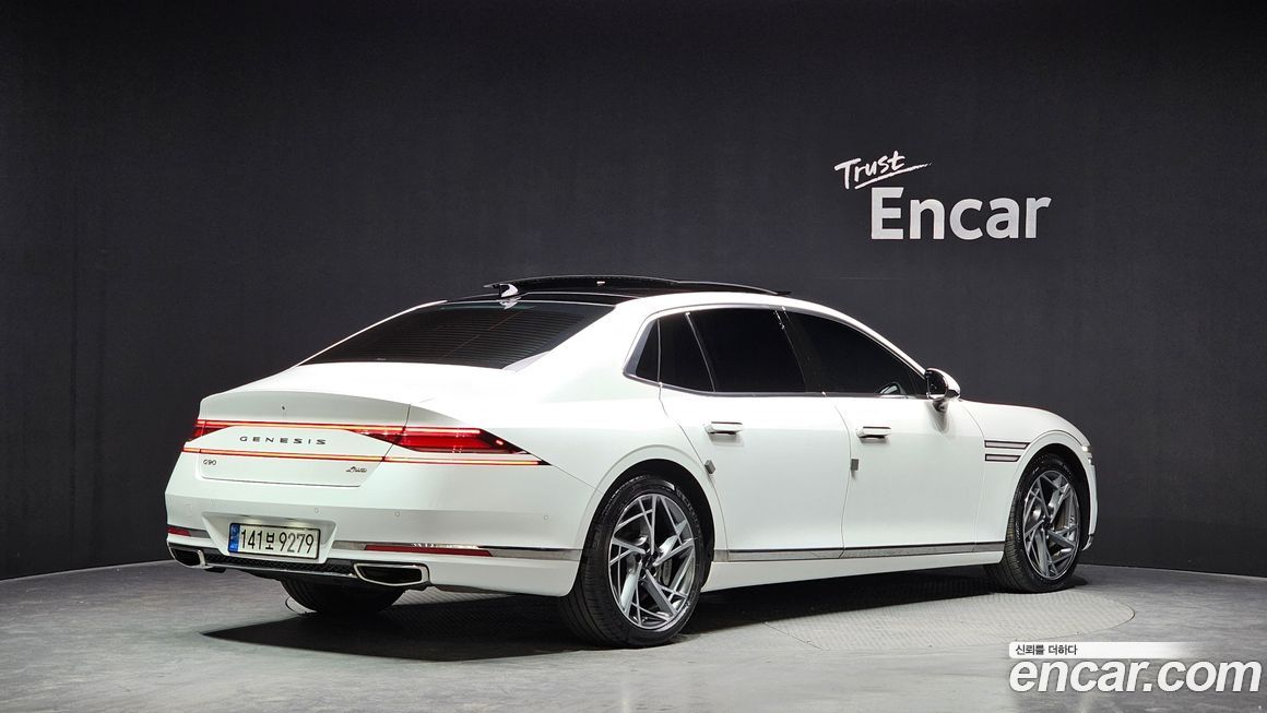 Genesis G90 2022