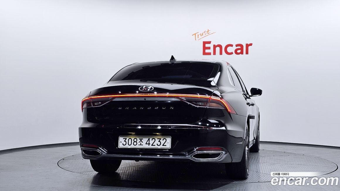 Hyundai Grandeur 2021