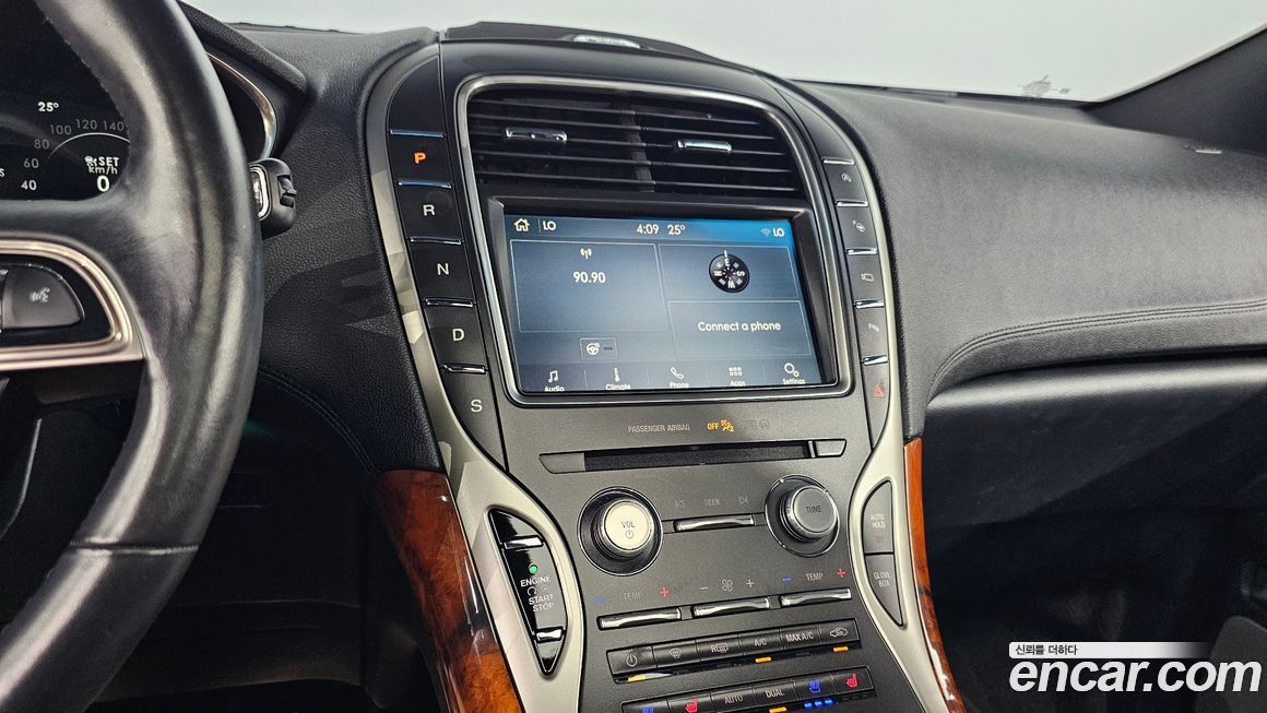 Lincoln Nautilus 2019