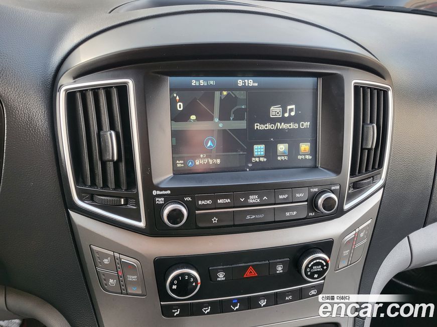 Hyundai Starex 2019