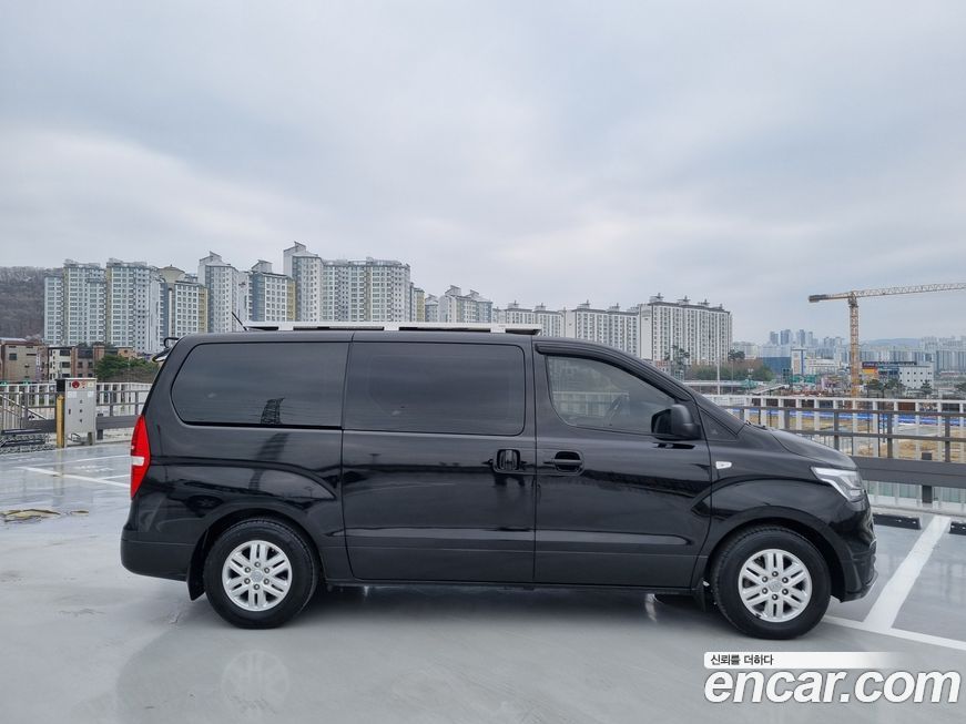 Hyundai Starex 2020