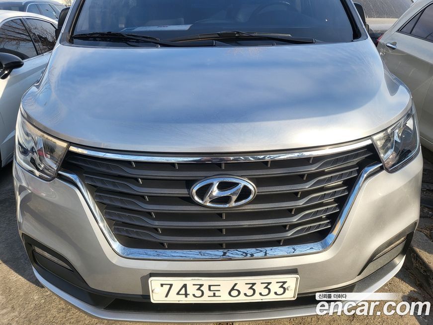 Hyundai Starex 2019
