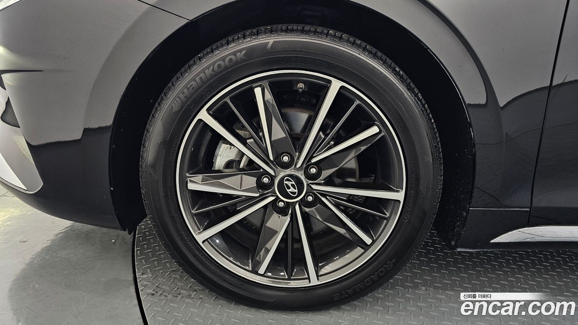 Hyundai Grandeur 2021