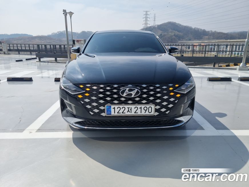 Hyundai Grandeur 2022